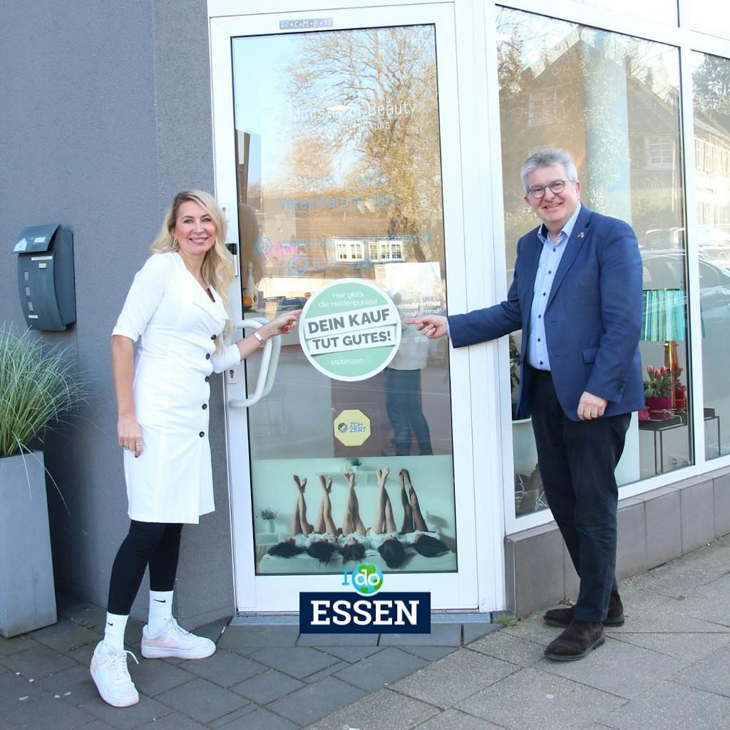 Ministry of Beauty & "I DO Essen": Gemeinsam Gutes tun für unsere Stadt 1 Ministry of Beauty und I DO Essen Gemeinsam Gutes tun für unsere Stadt - Eingang